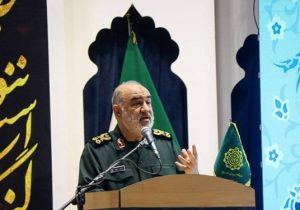 سرلشکر سلامی: ملت ایران تحریم ها و جریان حرکت دشمن را معکوس کرد