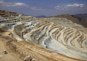 سراب وعده‌های مسؤولان برای تاسیس مس آذربایجان/ روزانه ۵۰ میلیارد تومان کنستانتره از ورزقان به کرمان می‌رود!