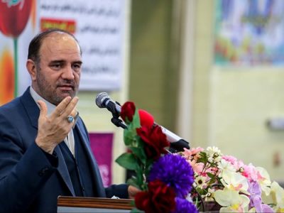 خود را نوکر مردم می‌دانیم/ جذب سرمایه‌گذاری در دستور کار بخشداری‌ها و شهرداری‌ها باشد