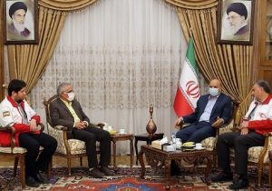 دیدار دبیرکل جمعیت هلال احمر با استاندار آذربایجان‌شرقی