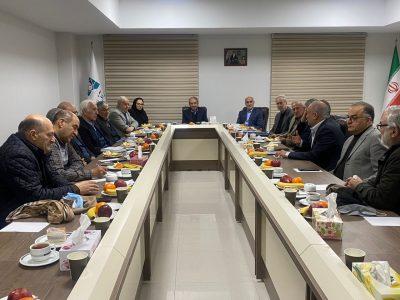 تجلیل از عوامل اجرایی و کارگردان نمایش ثقه الاسلام در خانه توسعه آذربایجان
