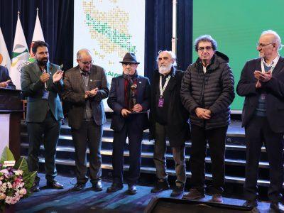 تجلیل از پیشکسوتان عرصه رسانه و ارتباطات در جاده سبز