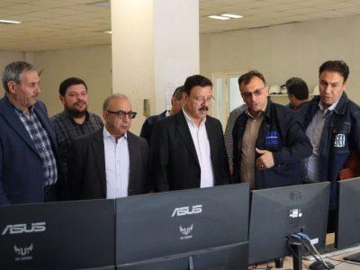 تولید با ظرفیت کامل مایه افتخار استان است
